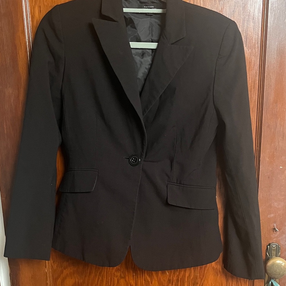 Tahari Classic Black Women's Blazer